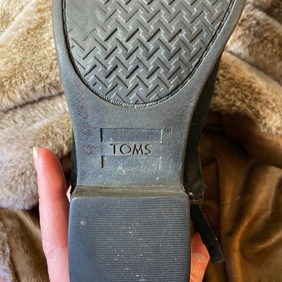 Toms | Black Ankle Booties | W6 - Picture 5 of 5